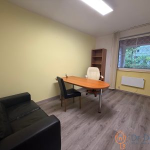 NA PRENÁJOM ATRAKTÍVNY NEBYTOVÝ PRIESTOR NA ULICI KOPRIVNICKÁ - DÚBRAVKA