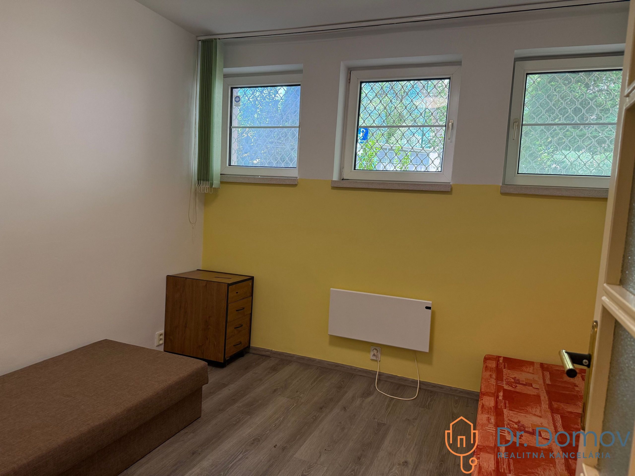 NA PRENÁJOM NEBYTOVÝ PRIESTOR, KOPRIVNICKÁ - DÚBRAVKA – Obrázok 9
