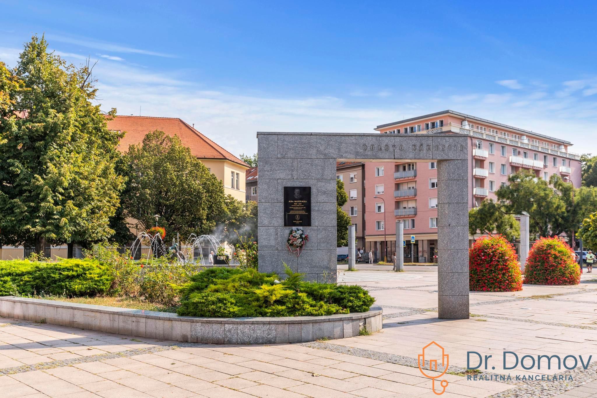 NA PRENÁJOM STAROMESTSKÝ 2-IZB., BYT V 500 BYTOCH, PÔVODNÝ STAV, AZOVSKÁ ULICA, BRATISLAVA – NIVY – Obrázok 23